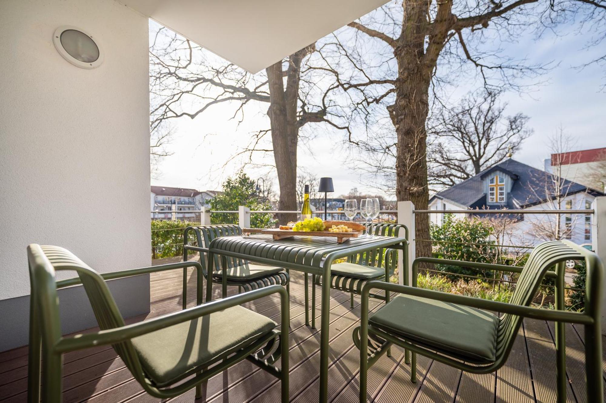 Villa Lindholm Wohnung 1 Lindholm ビンツ エクステリア 写真