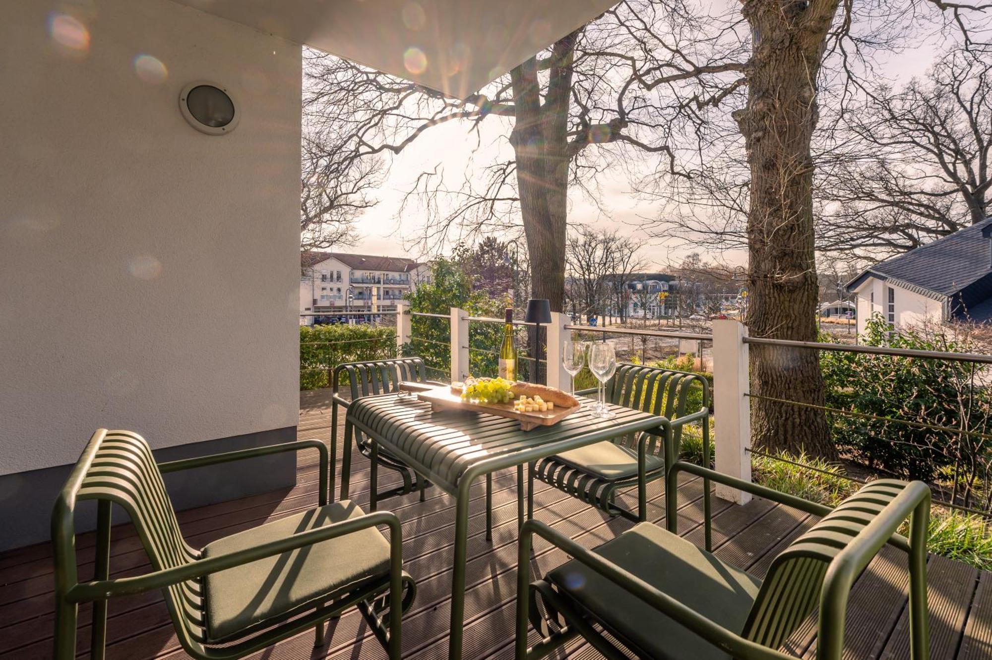 Villa Lindholm Wohnung 1 Lindholm ビンツ エクステリア 写真